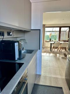 Bungalow kleine Deichperle, Strand, Deich und ein wunderschöner kleiner Ort in unmittelbarer, fußläufger Nähe! - 8