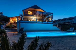 Scenic Sea View,Three Bedroom Villa with Pool - 7