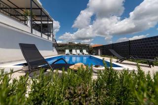 Scenic Sea View,Three Bedroom Villa with Pool - 3