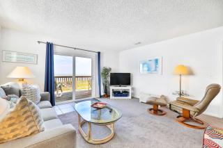 Oceanfront home w/ two kitchens, furnished patio & balcony, & beach access - 6