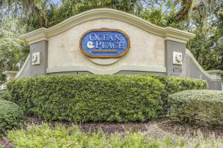 Oceanfront 5th-floor condo with balcony, gorgeous views & pool access - 9