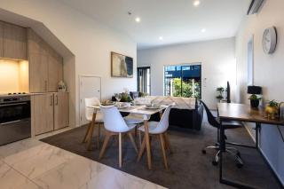 The Encore - 4 Min Walk to Stadium & CBD - 2