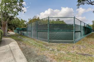 Dog-Friendly Home Located In Gated Community w/Shared Pool, WiFi, Central AC, WD - 1