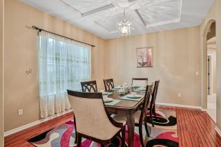 Wonderful coastal home with WiFi, enclosed backyard, screened patio - 3