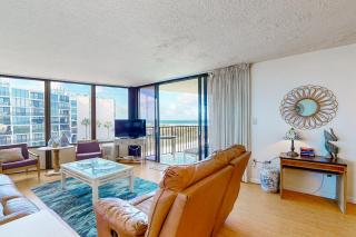 Oceanfront condo w/ private balcony & stunning view - boardwalk to beach - 6