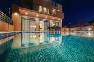 Madre Tierra Boutique Villas 3 & 4 - 5