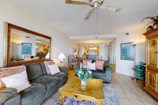 Attractive home steps from ocean with pool, central AC, deck & fast WiFi - 1