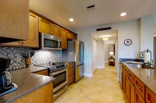 Ground-level home with pool - short walk over dunes to beach - 2