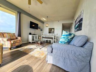 Breathtaking 5th Floor Ocean Views Corner unit Wraparound Balcony! 3 Pools - 5