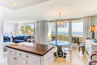 Condo 2nd-floor, oceanfront with balcony, sunrise views & pool - near the beach - 2