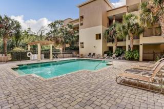 Dog-Friendly Tennis Villa Suite in Amelia Island w/Shared Pool, Free WiFi - 7