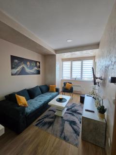 Grand Gondola AV - 8