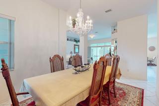 Prime House with lanai, private pool, BBQ, and water views - 3
