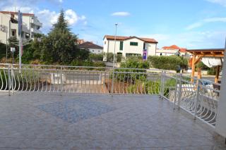 Apartmani Antonio 1 - Brodarica - 5