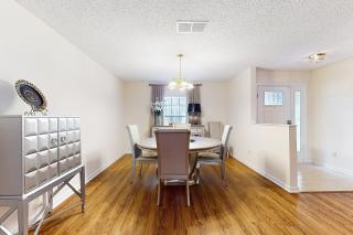 Sunny home with private heated pool, pool spa, fireplace, patio, grill, W/D, AC - 7