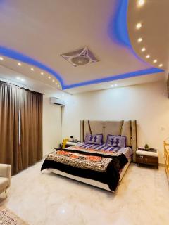 Luxury stay only 1km away from Islamabad International Airport - 8