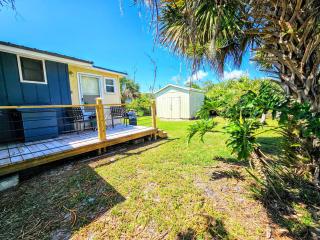 Private House Walk to the Beach & Parks! Large Decks, Family Vacation! Hammock Beach - 9