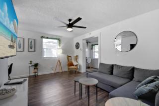 Downtown Jacksonville Retreat | Pet-Friendly with Hot Tub & Backyard Oasis - 4