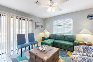 Water-view dog-friendly home with outdoor space & entertainment options - 5