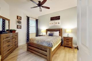 Second Floor, Dog-Friendly Condo with Shared Pool, High-Speed WiFi, & Central AC - 1