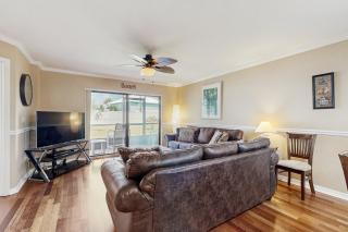 Waterfront condo with community pools & hot tub - walk to the beach - 3