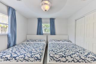 Fort Lauderdale Family Bestseller - 1