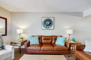 Sun-Kissed Condo in Prime Location w/Shared Pool, Private W/D, Free WiFi, AC - 8