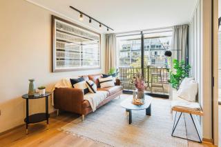 HOM I Metro InesDeSuarez I Providencia I Parking - 2