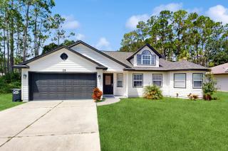 Home near the beach with private pool, inviting patio, streaming & AC - 8