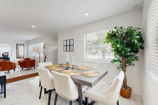 Stylish Avondale Home – Pet-Friendly & Walkable - 3