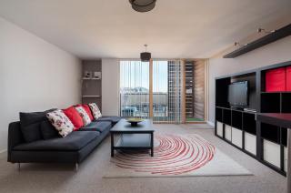 Apartment in Milton Keynes - 2