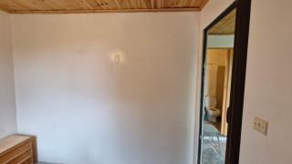 Host in Kefallonia - 1