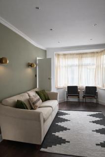 Modern Premium 2 Bedroom Home in Kent - 9