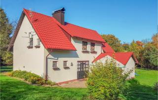 3 Bedroom Nice Home In Sterlawki Male - 0