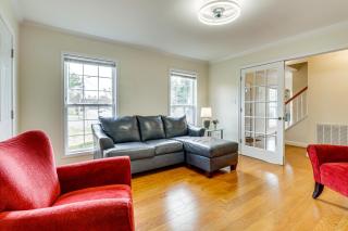 Walk to Dtwn & Campus! Spacious Hampton Home - 5