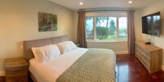 Large ocean view family retreat - 3