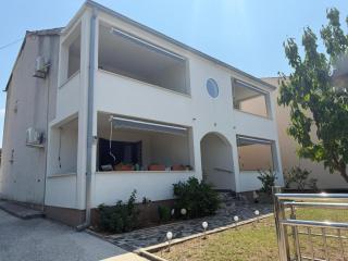 Apartments Marmilić in Punat, Krk - Punat - 0