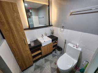 2 Bedroom Corner - 8