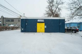 Indigo Cove Modern Studio near Historic Uptown - 5