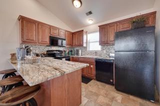 6 Mi to Branson Strip Resort Condo with Perks - 2