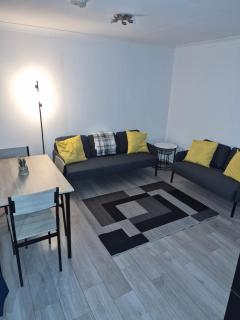 2 Bedroom Apartment Close to Edinburgh City Free Parking - 2