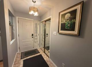 Stylish Getaway 3BR w/ Heated Pool & Free Parking - 5