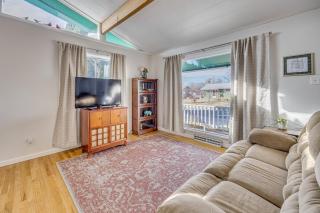 4 Mi to Riverwalk & CSU Pueblo! Home w/ Sunroom - 4
