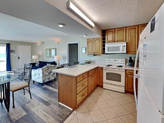 Aqua Villa #401 - 1