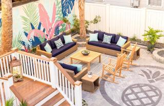 Penthouse with Courtyard - 1 BLOCK TO KING ST - 6