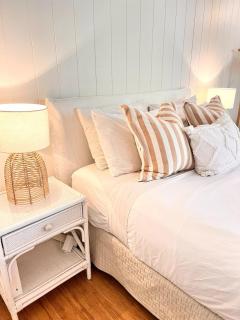 Suntan at Sunshine - 6