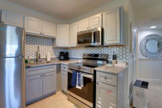 1 Block to John's Pass: Condo w/ Shared Dock! - 3