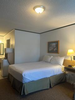 Green Gables Inn - 9