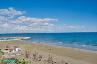 Makenzy Sandy Beachfront Paradise - 5