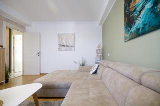 Apartment Fair-Novi Sad na dan - 6